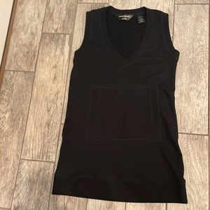 Norma Kamali Black V Neck Sleeveless Sweater Dress